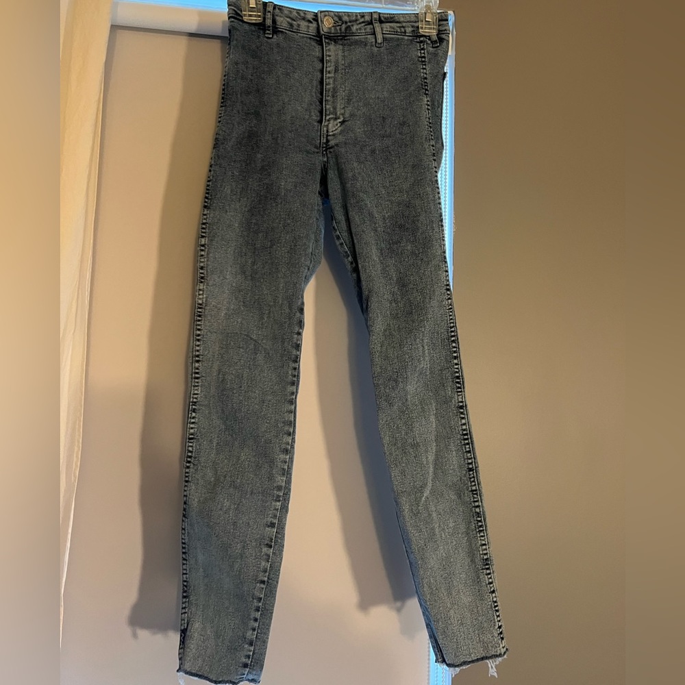 Skinny jeans